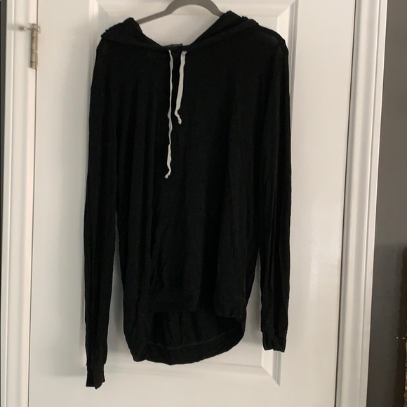 Brandy Melville Tops - Brandy Melville Sweatshirt/Hoodie Brandy Melville Tops - Brandy Melville Sweatshirt/Hoodie